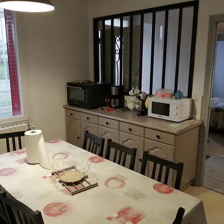 Pavillon Kifadonfe 3 Ch Avec Cour Et Jardin Clos *