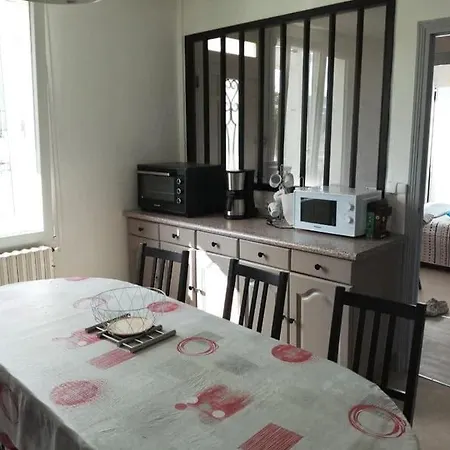 Pavillon Kifadonfe 3 Ch Avec Cour Et Jardin Clos Holiday home *